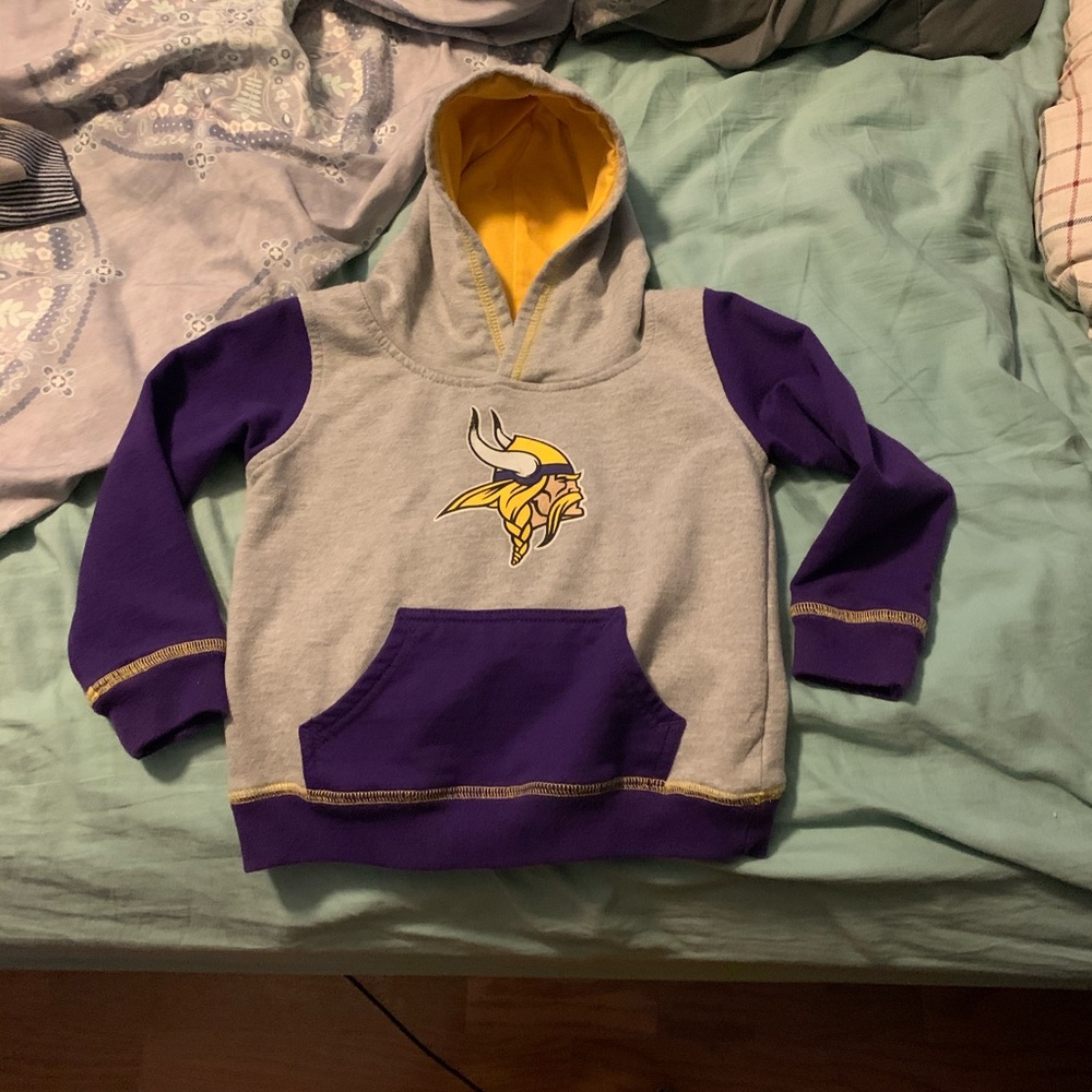3t Vikings sweatshirt